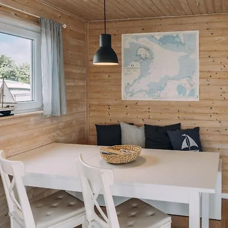 Houseboat Baltic Großenbrode