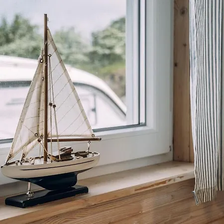 Houseboat Baltic *