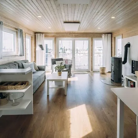 Houseboat Baltic
